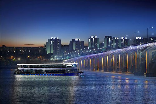 Han-river-cruise-1