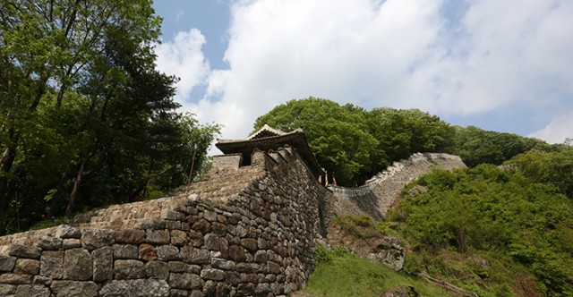 Namhansanseong_Fortress_Article_01