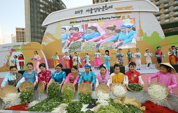 Seoul_Kimchi_Making_Sharing_Festival_Article_04