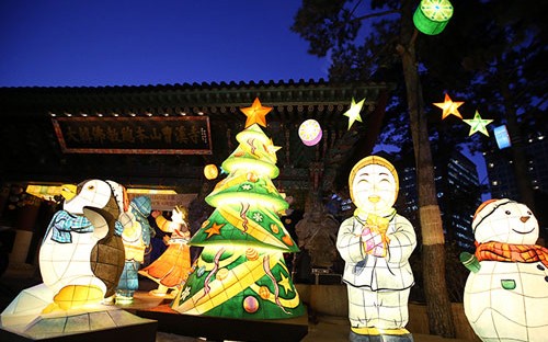 Jogyesa_Christmas_Tree_2014