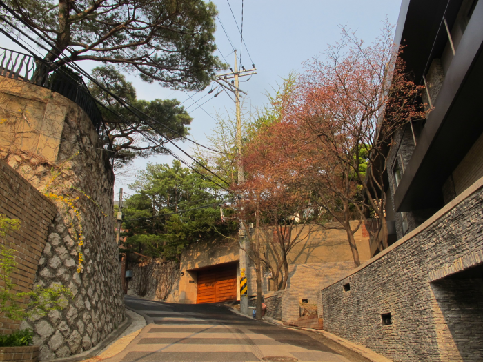 The Road of Seongbukdong