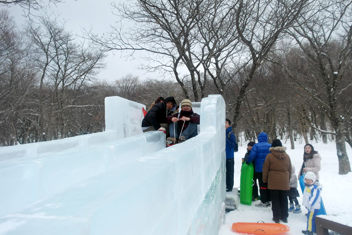 People enjoy the winter festival at Hallasan Mountain. 