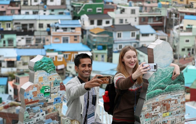 korea_honorary_reporters_busan_tour_02